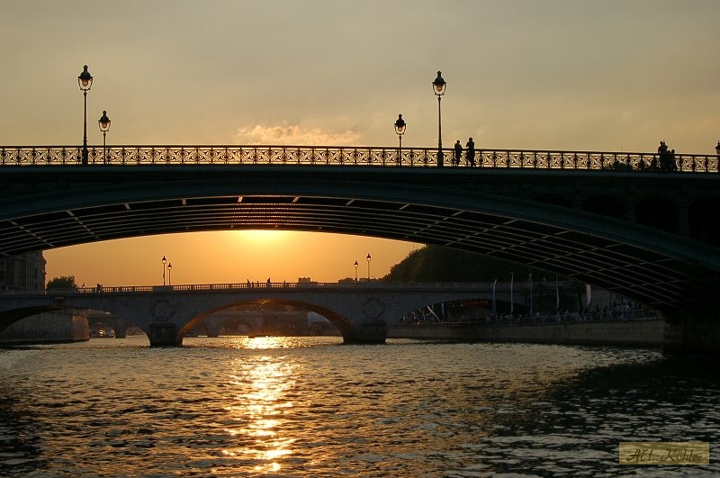 Paris - sunset at the Seine